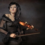 beauty violinist