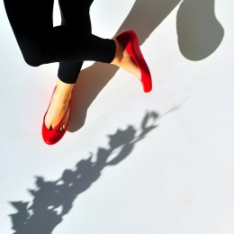Joana Red Shoes II 