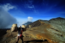 Ijen Blue Sky 