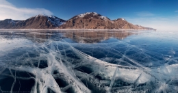 Baikal ice 