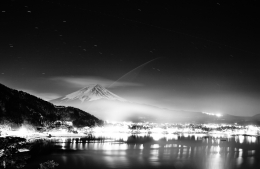 Night Mount Fuji 
