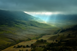 Morning Light in Mount Bromo (2) 