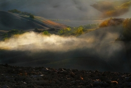 Atmosphere of an October morning in Tuscany.. 