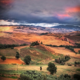 Tuscany between color and charm.. 