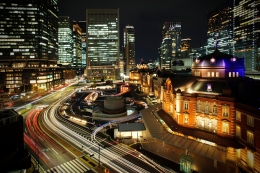 Tokyo by night  