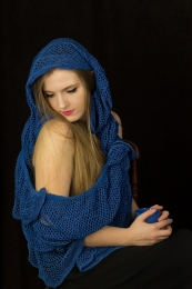  Blue scarf 