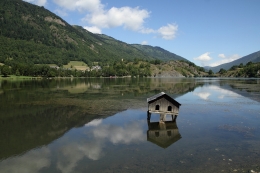 Uma casinha no lago 
