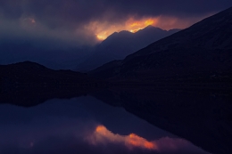 Sunrise in Retezat Mountains 