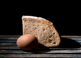 Bread and egg 