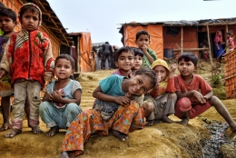 Children of Rohingya refugees  