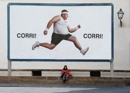 corri! 