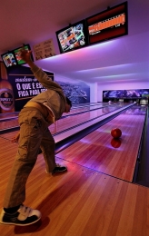 O MENINO DO BOWLING 