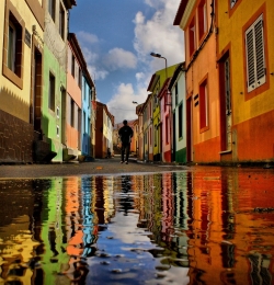 AS CORES DA VIDA DE UM POVO 