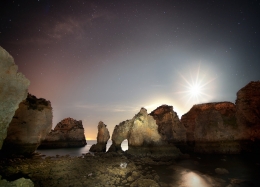 Full Moon in the Ponta da Piedade 