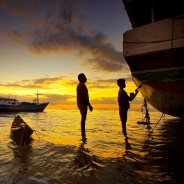 Painting The Boat 