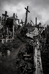 Colina das Cruzes  |  Hill Of Crosses 