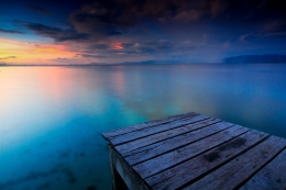 Silent Piers of Liang Beach 