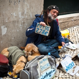 pedinte e preguiçoso 