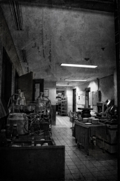 Dark_Kitchen 