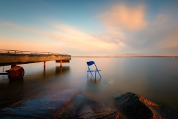 blue chair 