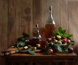 	 Apple wine 