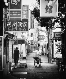 Chinatown in the early morning 