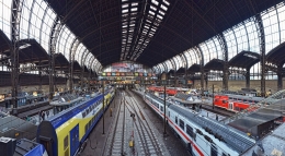 Hamburg Main Station 