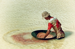 Panning For Diamonds 