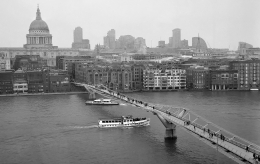 Millennium Bridge 