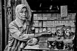 Smoke Seller 