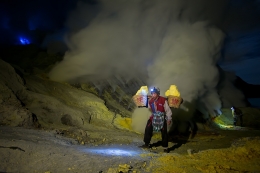 Sulfur Miner 