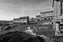 GRANARIES - PORTUGUESE TREASURES 