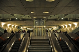 Luzes e cores da Gare do Oriente 