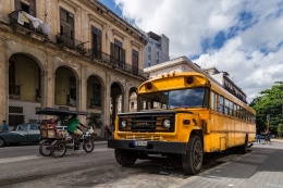 Portraits from Cuba V - The yellow truck 