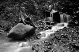 Posing on River Glidik 