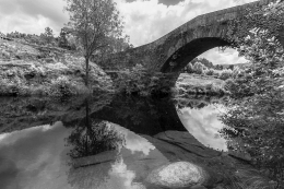 PONTE MEDIEVAL - RIO CABRIL 