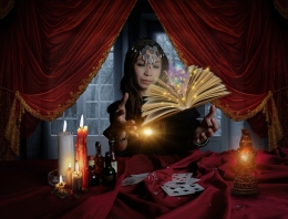 The fortune teller and magic book 