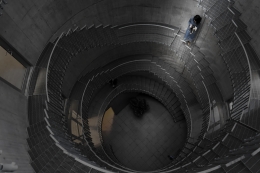 Queen of spiral staircase 