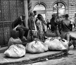 migrants on Florence streets 