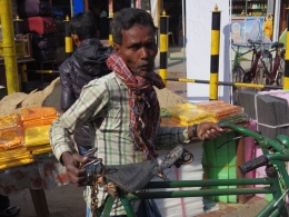 Sugarcane Sales Guy in Bodh Gaya 