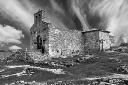 HISTORICAL VILLAGE OFF CASTELO MENDO 