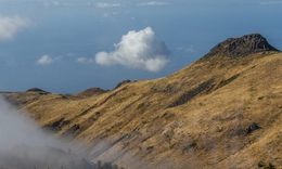 Por cima das nuvens 