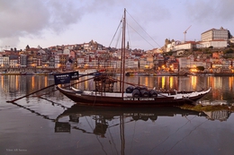 Porto - cidade de encantos tamanhos___ 