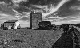 NOUDAR CASTLE 