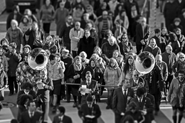 PROCESSION 