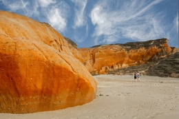 PENICHE - RED CLIFFS 