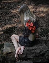 Girl and flower 