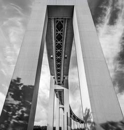 PONTE SOBRE O TEJO 