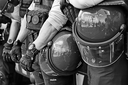 Chamem a polícia 