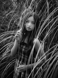 Girl on the Boundary 